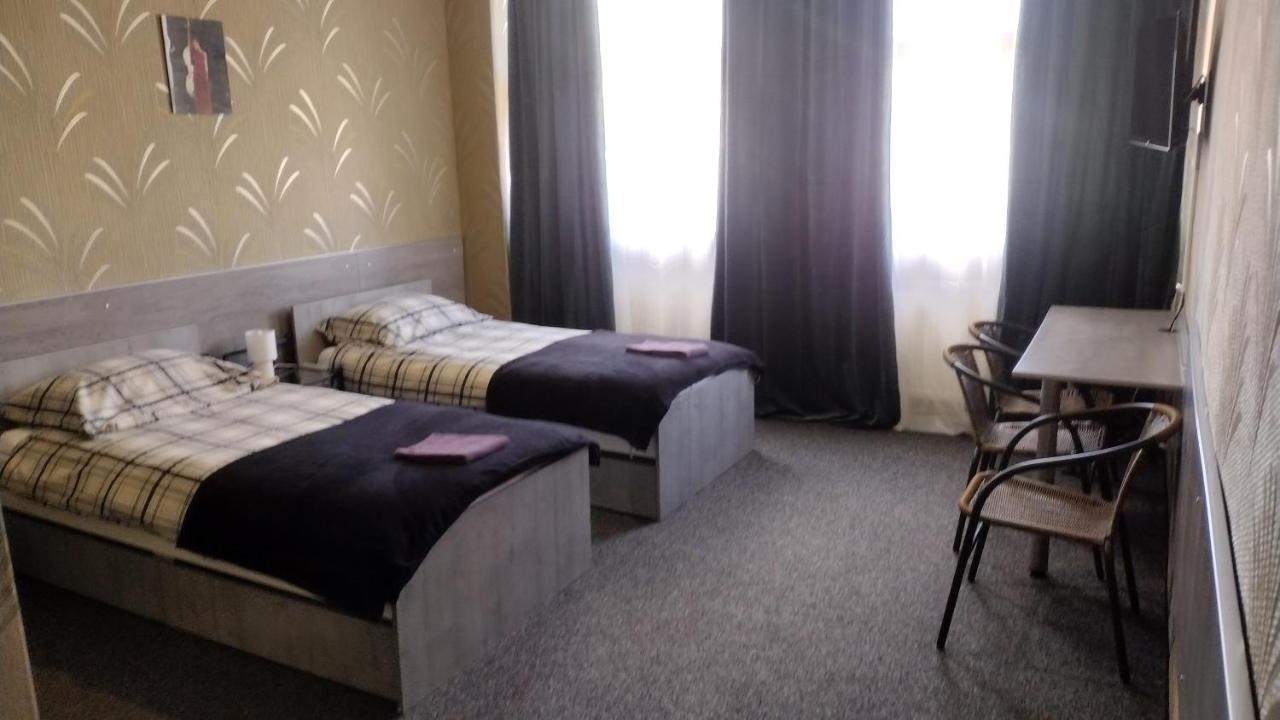 إيبلاغ Hotelik Mona-Pokoje Z Lazienkami المظهر الخارجي الصورة